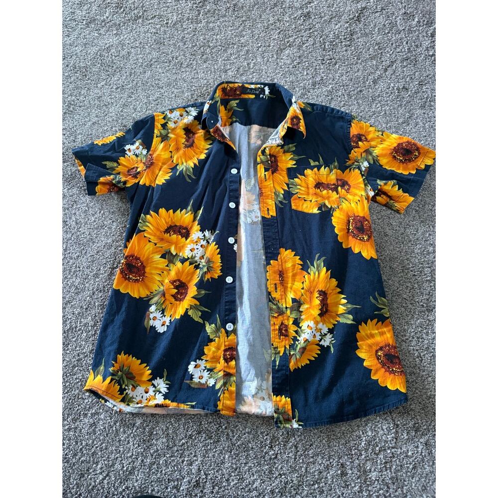 Mens medium Xi Peng button front Sunflower shirt